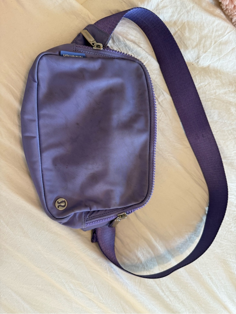 lululemon athletica Lavender Purple Sling Belt Bag